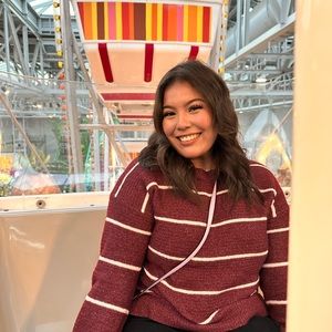 Meet your Posher, Angela